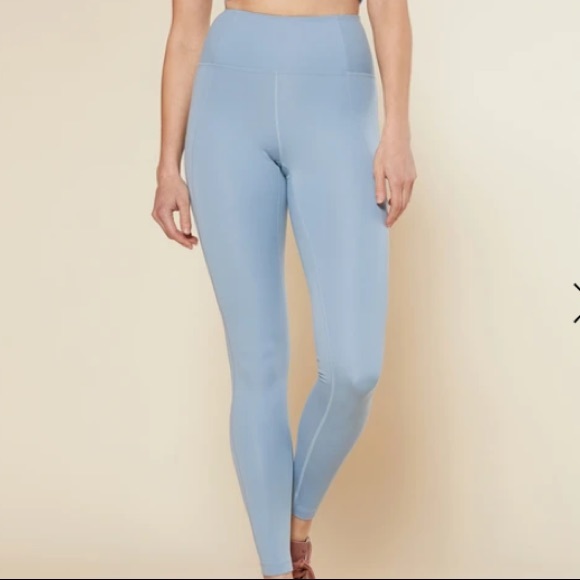 Girlfriend Collective - BNWT high-rise full-length leggings in SKY (Medium size) - Picture 1 of 6